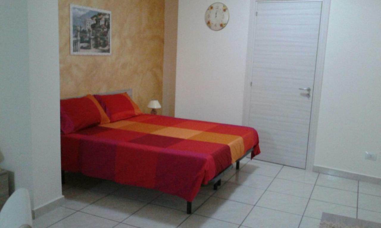B&B Le Tre Gemme Junior 伦蒂尼 外观 照片